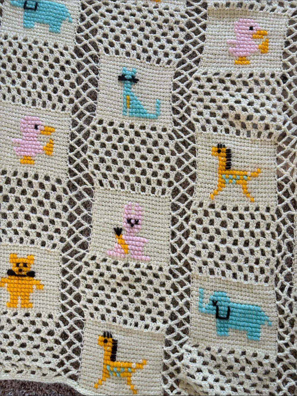 Vintage Handmade Knit Crochet BABY BLANKET Yellow Animal Blocks Rectangle 32x33